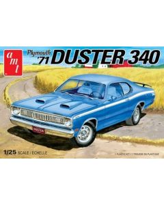 AMT 1118M 1971 Plymouth Duster 340 1/25