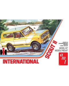 AMT 1248 1977 International Harvester Scout II 1/25