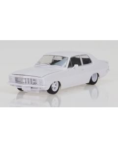 DDA 622K LJ Custom Torana Plastic Model Kit 1/24