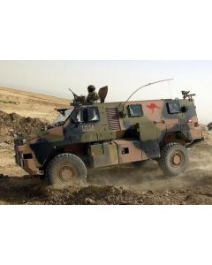 Dragon Models 7699 Bushmaster Protected Mobility Vehicle Plastic Model Kit (Aus Decals) 1/72