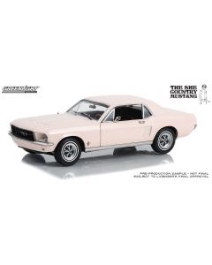 Greenlight 13642 1967 Ford Mustang Coupe "She Country Special" 1/18