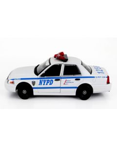 Greenlight 84183 Quantico (2015-18 TV Series) - 2003 Ford Crown Victoria Police Interceptor New York City Police Dept (NYPD) - Movie 1/24