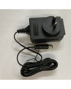 Hornby 9102W AUS Digital Transformer 15V 1A for App Base Control System
