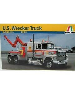 Italeri 3825 US Wrecker Truck Plastic Model Kit 1/24