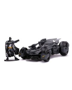 Jada 31706 Justice League Batmobile & Batman 1/32
